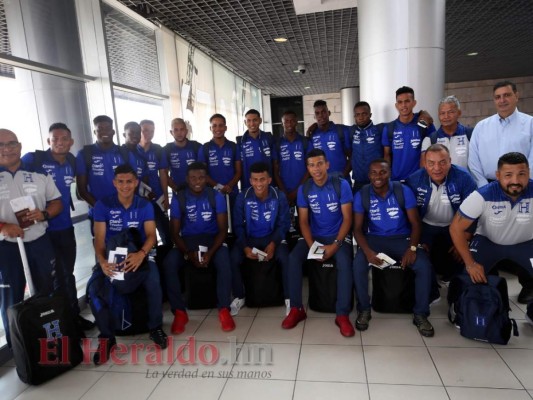 Besos, abrazos y despedidas: La salida de la Selección de Honduras Sub-20 a Europa