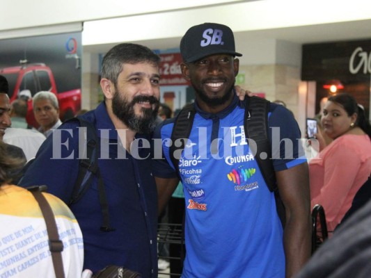 Fotos: Espectacular despedida recibió la Selección Nacional en el aeropuerto Toncontín