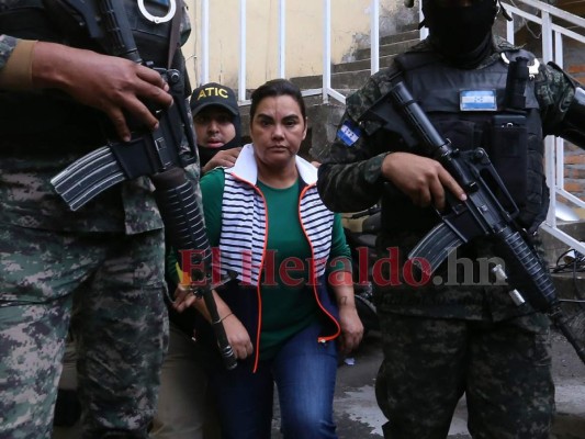 FOTOS: De la política a las rejas, el antes y después de Rosa de Lobo