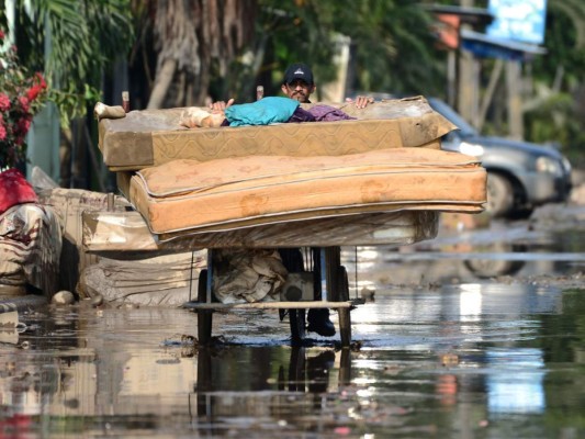 Centroamérica sumergida en crisis humanitaria tras destrozos causados por Eta