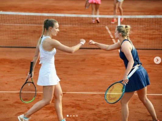 Así es Yana Sizikova, tenista rusa detenida por amaño de partidos en Roland Garros