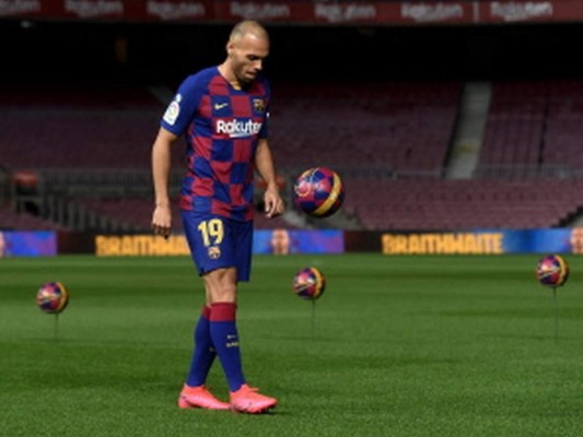 Fotos: Así fue la presentación de Martin Braithwaite en el Barcelona