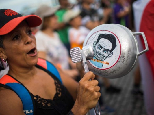 FOTOS: Lo que debes saber sobre las protestas en Puerto Rico, la isla caribeña de EEUU