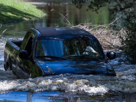 Las imágenes que muestran el desastre dejado por huracán Florence en las Carolinas