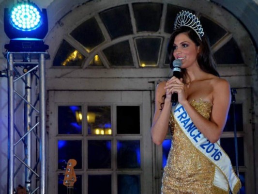 16 increíbles fotos de Iris Mittenaere, la nueva Miss Universo