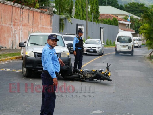 FOTOS: Escena donde conductor embistió a sicario que lo intentó asesinar en San Pedro Sula