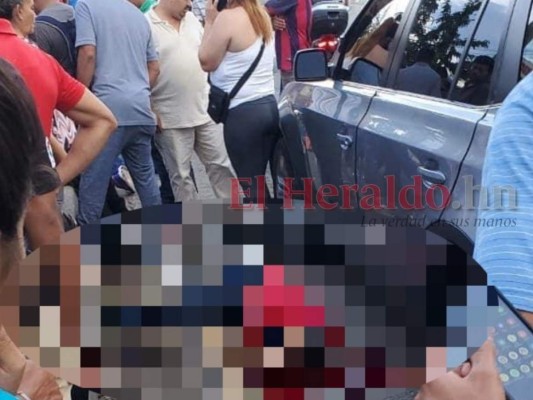 Así quedó la escena de la masacre que dejó cuatro muertos en Villanueva, Cortés (FOTOS)