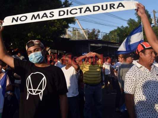 Mega marcha en Nicaragua por la renuncia de Daniel Ortega