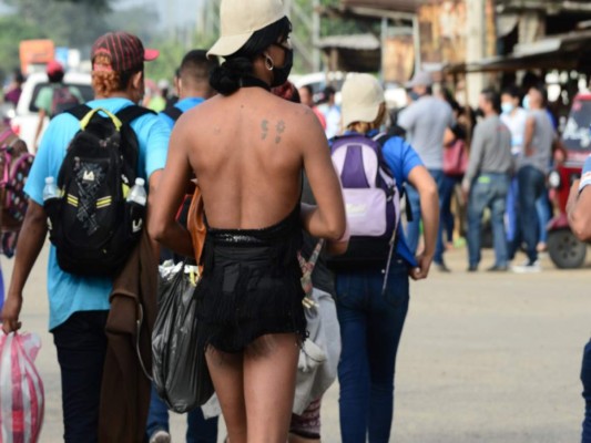 Lo que se sabe de la nueva caravana que partió este viernes de Honduras hacia EE UU (Fotos)