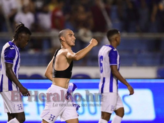 FOTOS: Así fue la eufórica celebración de Jonathan Rubio tras anotarle a Chile