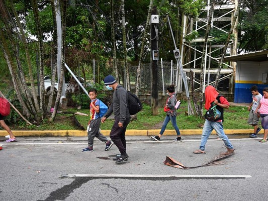 ¿Qué se sabe de la caravana migrante que avanza hacia Estados Unidos? (Fotos)