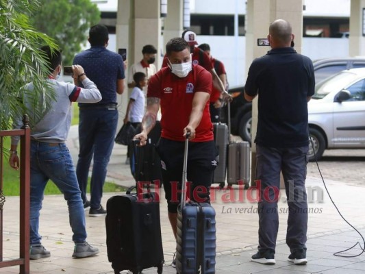 Así se vivió la llegada de Olimpia a San Pedro Sula para disputar el título ante Real España