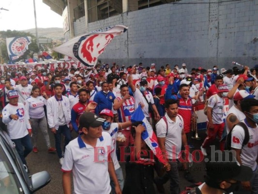 Las mejores imágenes que dejaron las clasificaciones de Olimpia y Motagua a la final