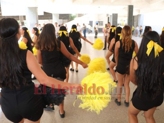 FOTOS: Dinámicas pomponeras del Central están listas para impresionar