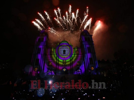 Espectacular video mapping para rendir honor a la Virgen de Suyapa en su 273 aniversario