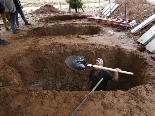 FOTOS: Lo que no se vio del sepelio de familia LeBarón, asesinada por narcos en México