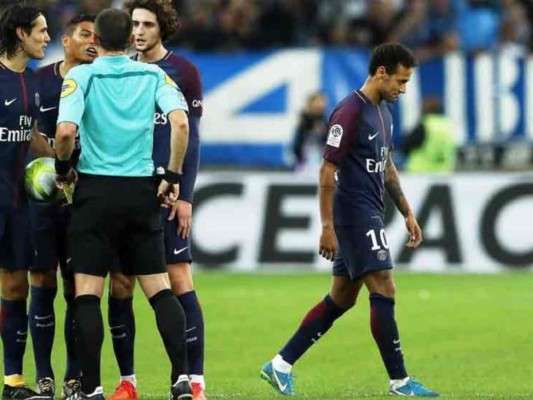 EN FOTOS: Neymar y sus ataques de rabia desde que aterrizó en el PSG