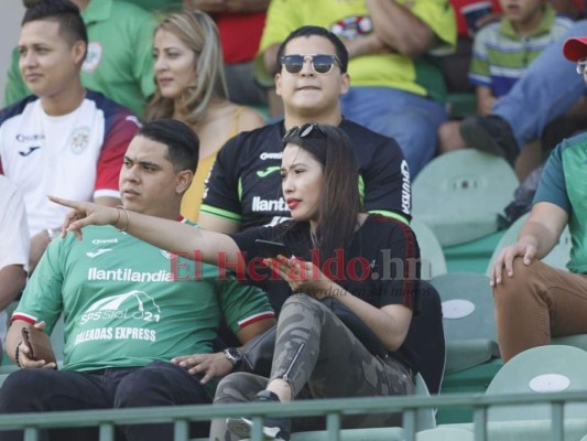 FOTOS: Estas fueron las hermosas chicas que adornaron el Marathón vs Vida en San Pedro Sula