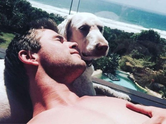 De Thor a Gladiador: Las mejores fotos de Chris Hemsworth a sus 38 años