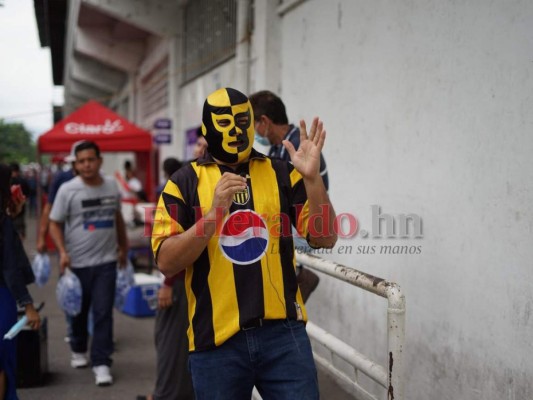 Show de la Mega Barra y festejo: lo que no se miró en TV del Real España vs. Motagua