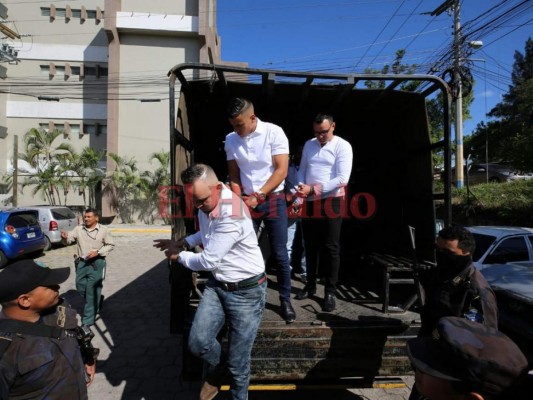 FOTOS: La llegada de los implicados en el caso Collier para conocer su sentencia