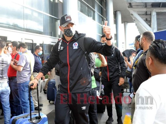 FOTOS: Así fue la llegada de Olimpia a Tegucigalpa tras su eliminación de la Concachampions