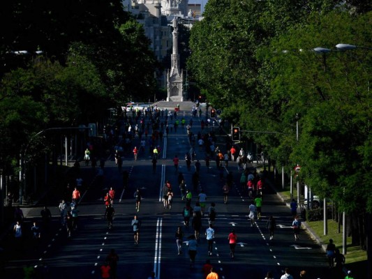 Imágenes: Españoles se preparan para reencontrarse con familiares y amigos