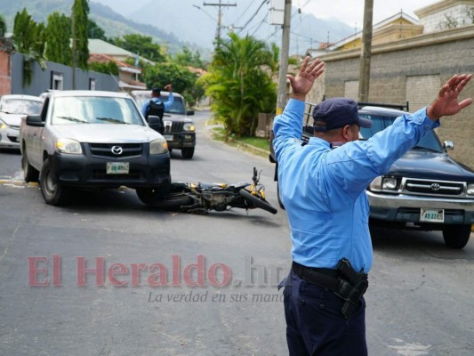 FOTOS: Escena donde conductor embistió a sicario que lo intentó asesinar en San Pedro Sula