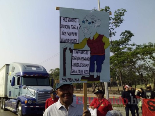 FOTOS: Las exigencias de los hondureños en el Día del Trabajador