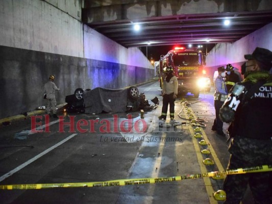 Las fuertes imágenes que dejó el accidente en el bulevar Juan Pablo II