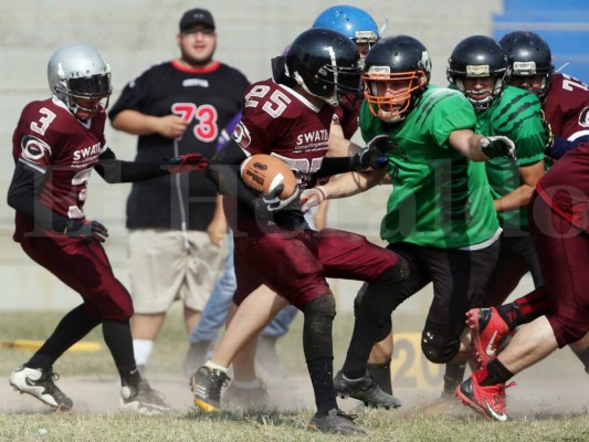 Raptors ganó el primer clásico de la temporada 2016 a Huracanes en el fútbol americano en la capital de Honduras.