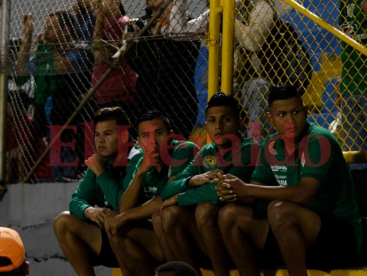 Ambiente en el estadio Morazán previo al partido de semifinal entre Real España vs Marathón