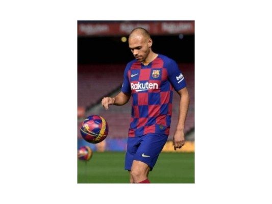 Fotos: Así fue la presentación de Martin Braithwaite en el Barcelona