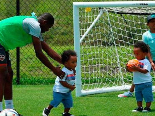 José y Jaden García siguen los pasos de su padre Boniek García en el Houston Dynamo (FOTOS)