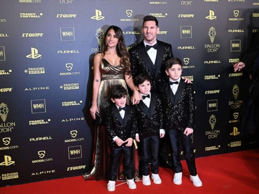 Así vivió Messi la entrega de su séptimo Balón de Oro (Fotos)