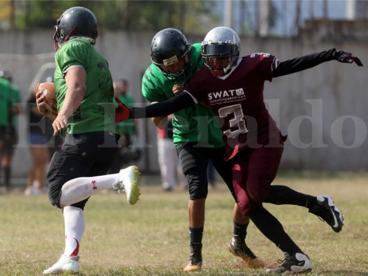 Raptors ganó el primer clásico de la temporada 2016 a Huracanes en el fútbol americano en la capital de Honduras.