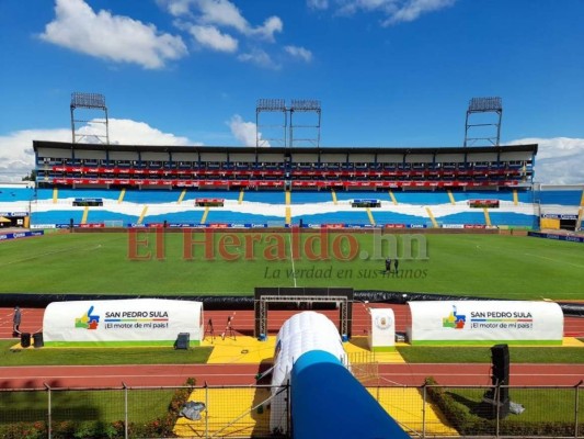 FOTOS: Ambientazo de la afición hondureña en el Olímpico de San Pedro Sula