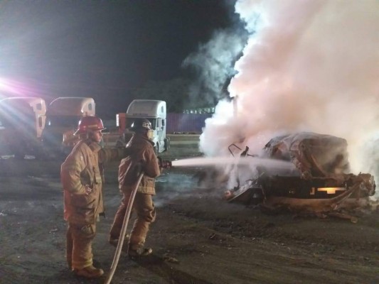 Las fotos que dejó la quema a siete cabezales en un plantel en San Pedro Sula