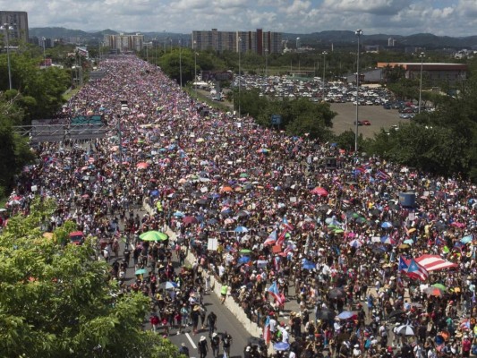 FOTOS: Puerto Rico alza su voz contra Ricardo Rosselló; prometen expulsarlo