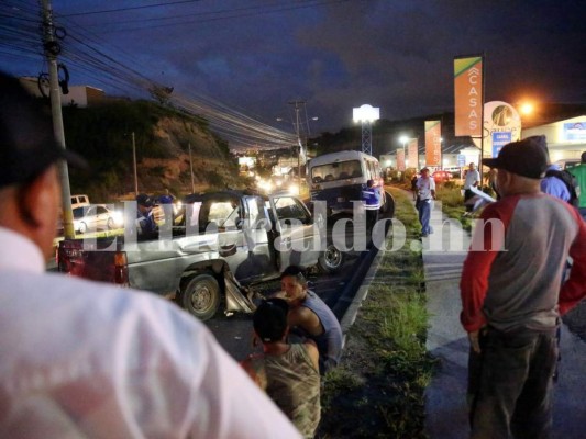 Imágenes del accidente en el anillo periférico que dejó varios heridos