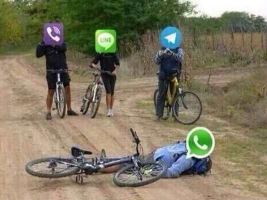 Los memes tras la caída mundial de WhatsApp