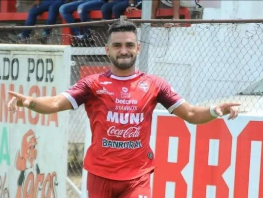 Fichajes: Futuro incierto de Luis Palma, renovaciones en Motagua y nuevo legionario