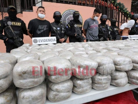 El decomiso de droga a la pandilla 18 en colonia El Pedregal, valorada en millón y medio (FOTOS)