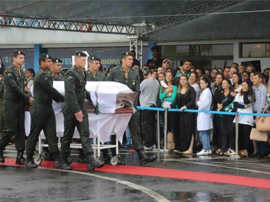 Llegan a Chapecó los cuerpos de víctimas de accidente aéreo