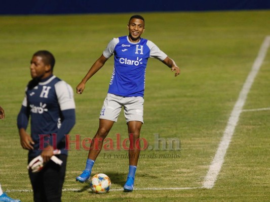 Risas, emoción y nuevas caras: Así fue el segundo entreno de Honduras