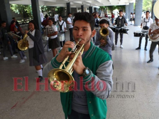 FOTOS: Bandas del Instituto Central, sinónimo de talento y dedicación