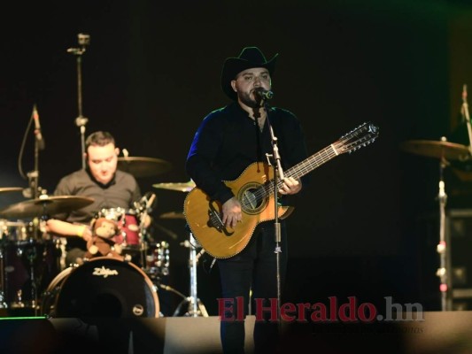 Fotos: Así fue el concierto de Edwin Luna y La Tracalosa de Monterrey en San Pedro Sula  