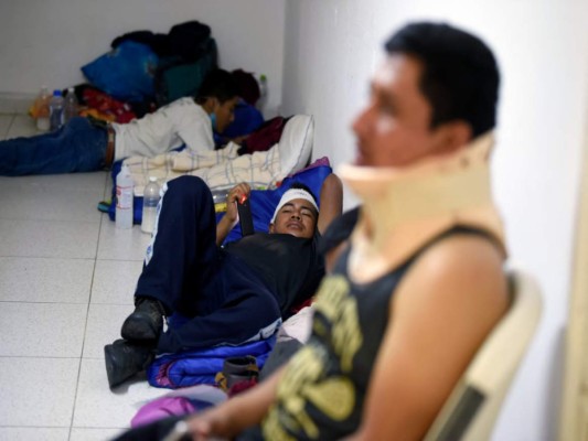 Hospitales de Chiapas abarrotados con migrantes heridos en fatal accidente (Fotos)