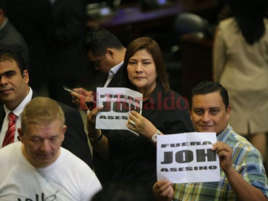 Ambiente vivido en la elección de la junta en propiedad del Congreso Nacional de Honduras