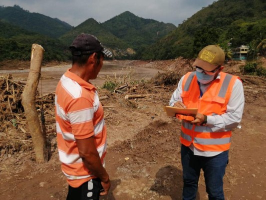 Tras una semana de arduas labores, sigue el rescate de afectados por Eta (Fotos)